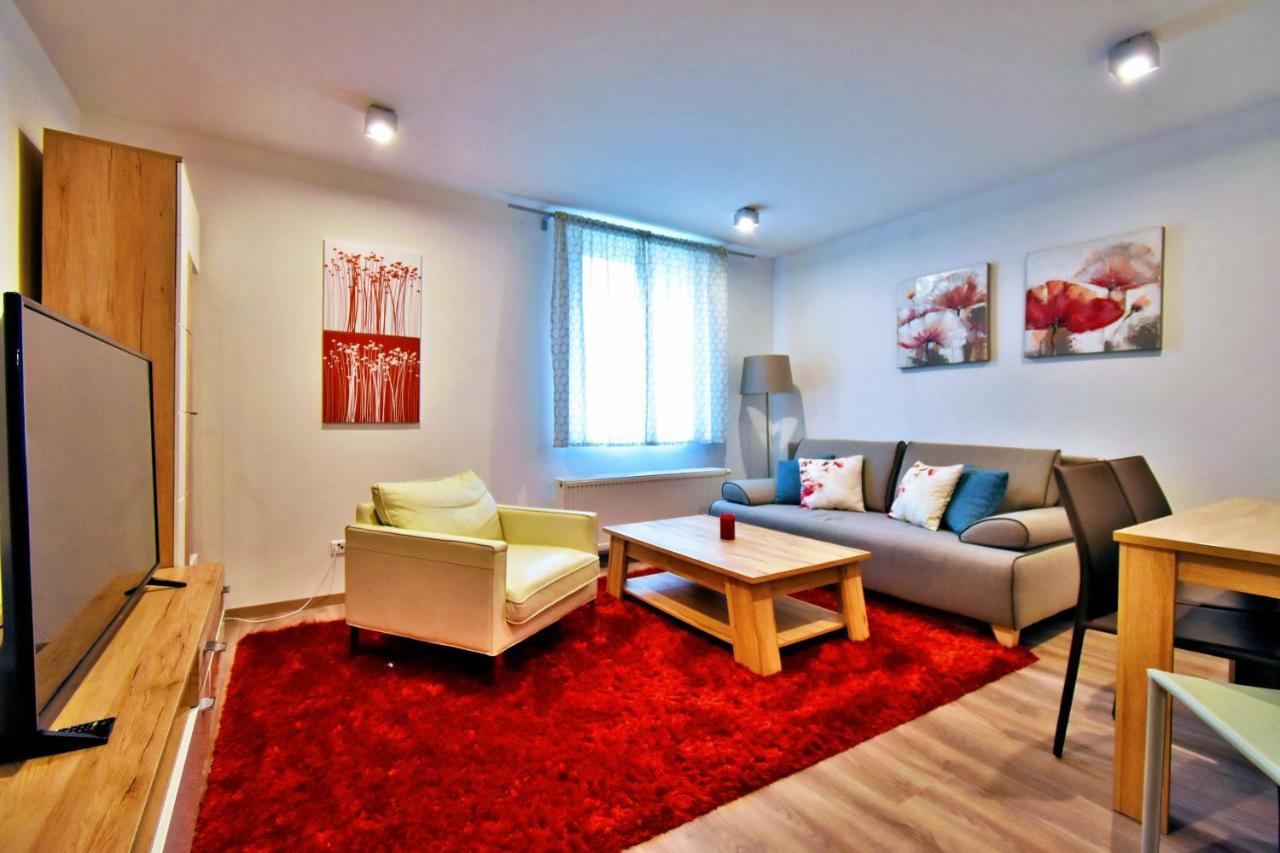 Apartment Dalibor II With Private Entrance And Private Garage Špindlerŭv Mlýn Buitenkant foto