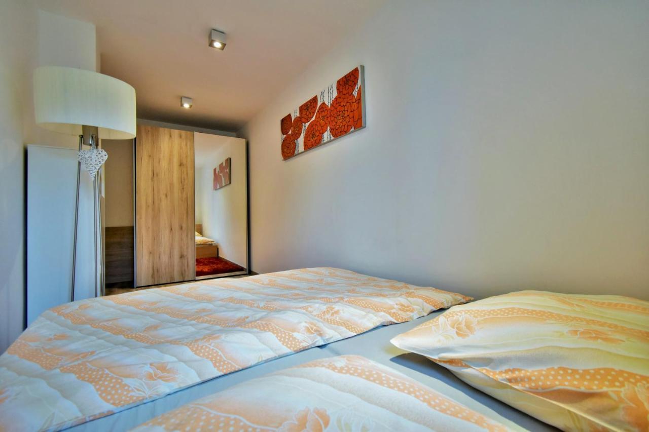 Apartment Dalibor II With Private Entrance And Private Garage Špindlerŭv Mlýn Buitenkant foto