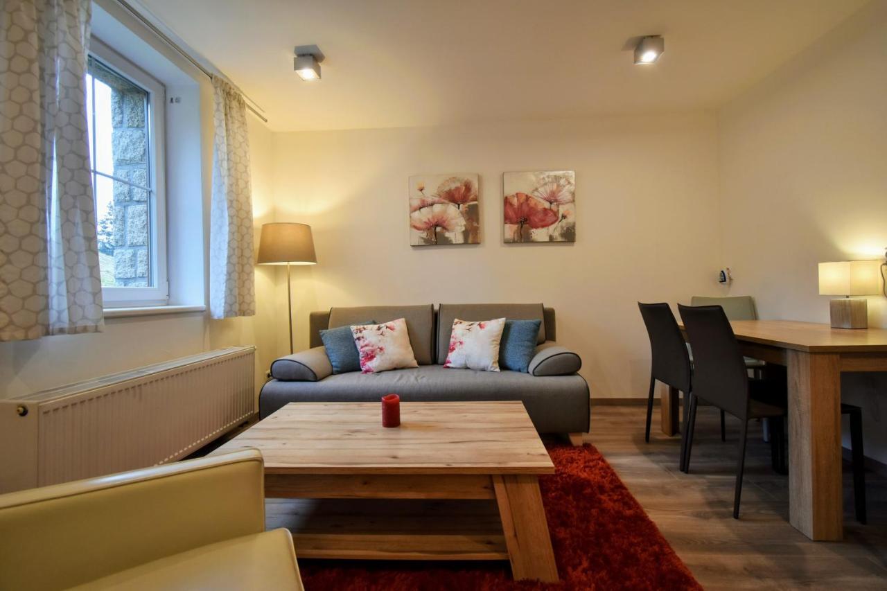 Apartment Dalibor II With Private Entrance And Private Garage Špindlerŭv Mlýn Buitenkant foto